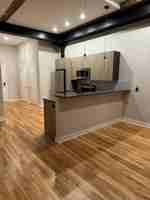 featured image of 467 Roosevelt Ave