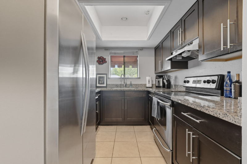 4245 E Ludlow Dr - Photo 7 of 20