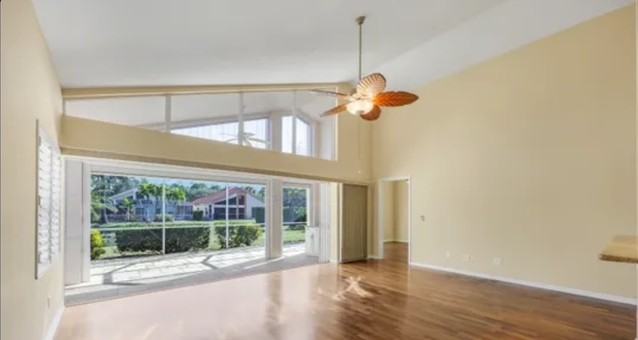 384 Pindo Palm Dr #NA - Photo 2 of 18