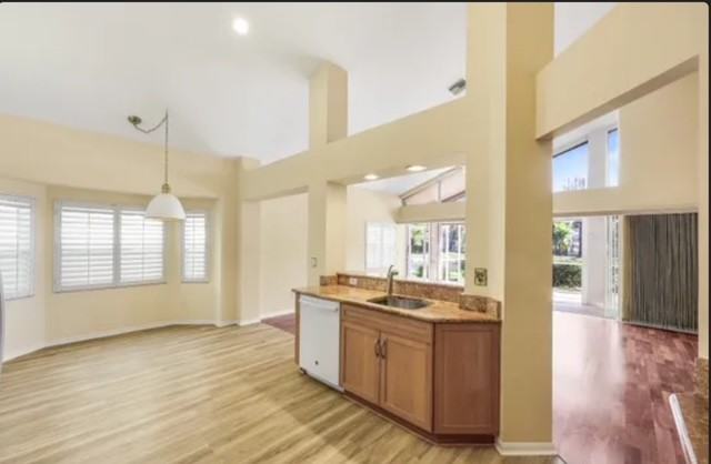 384 Pindo Palm Dr #NA - Photo 6 of 18