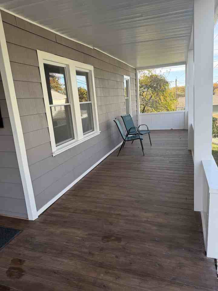 5 Arthur St #2 - Photo 3 of 17