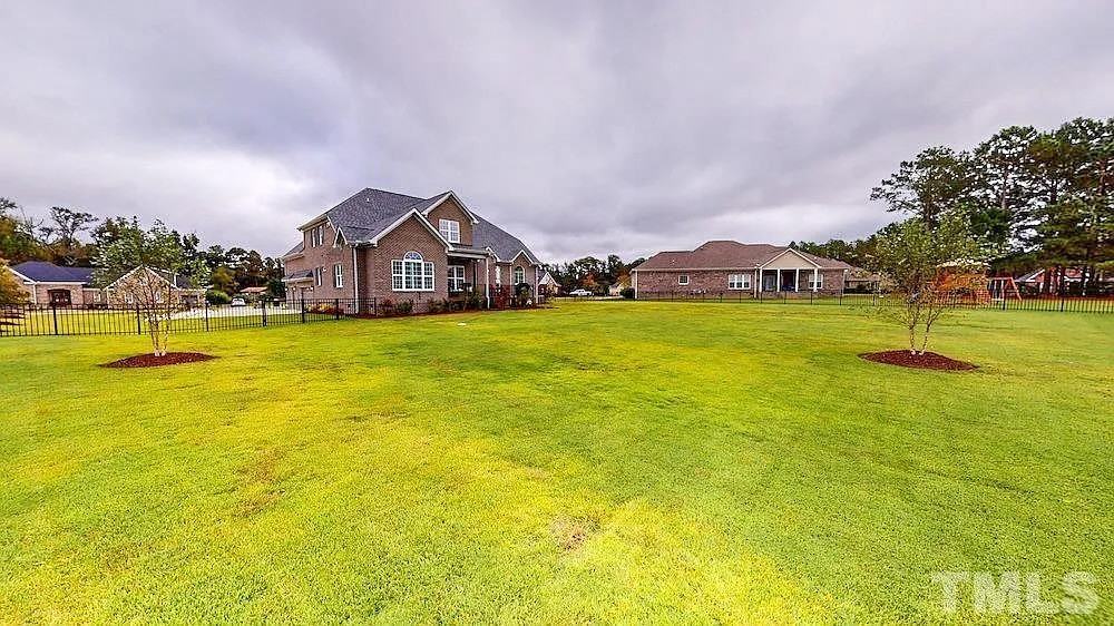 144 Cedar Springs Dr #NA - Photo 2 of 26