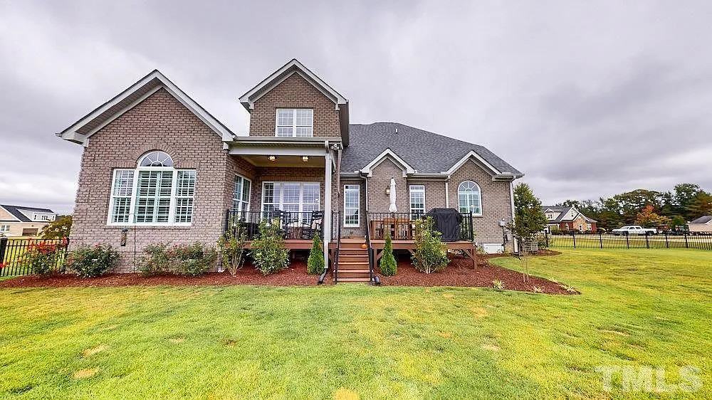 144 Cedar Springs Dr #NA - Photo 4 of 26