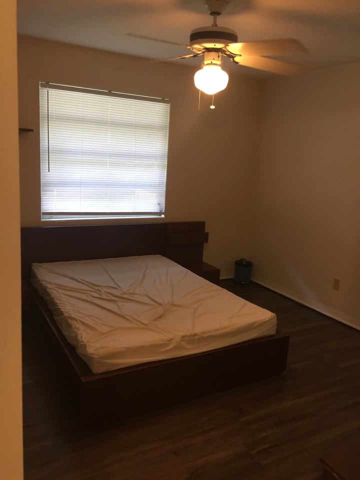 117 Nw 21st Ter #NA - Photo 7 of 8