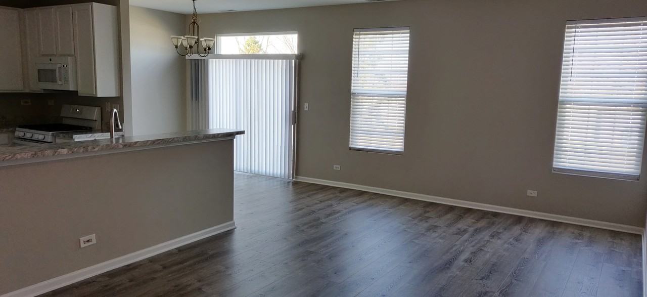 1820 Parkside Dr #1820 - Photo 4 of 17