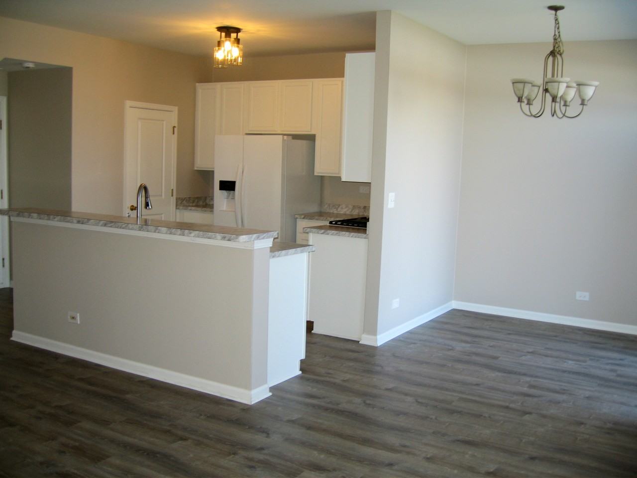 1820 Parkside Dr #1820 - Photo 5 of 17