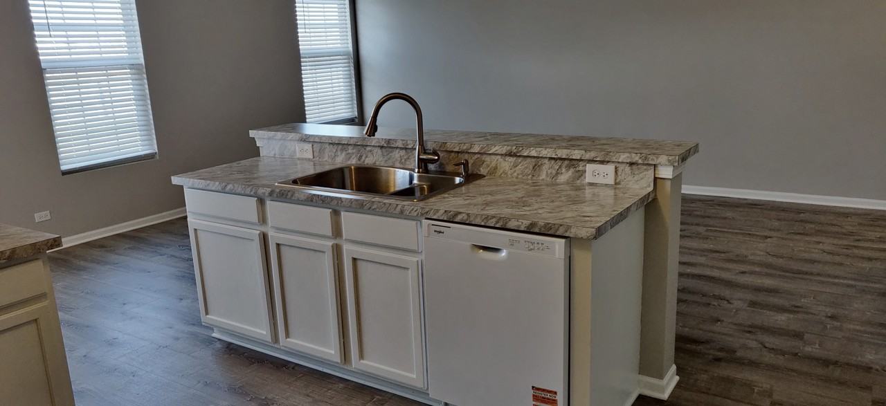 1820 Parkside Dr #1820 - Photo 7 of 17