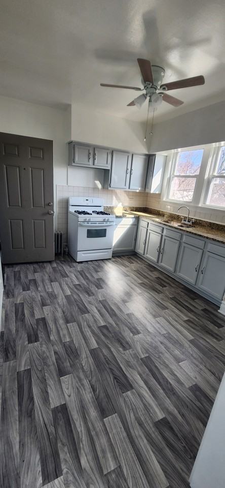 2725 Ridgeland Ave #B2E - Photo 2 of 14