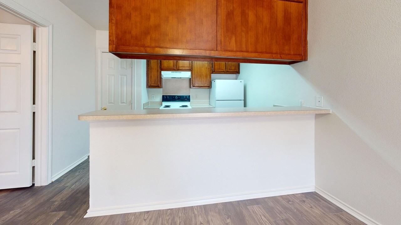 Kennedy Place Apartments - Photo 5 of 9