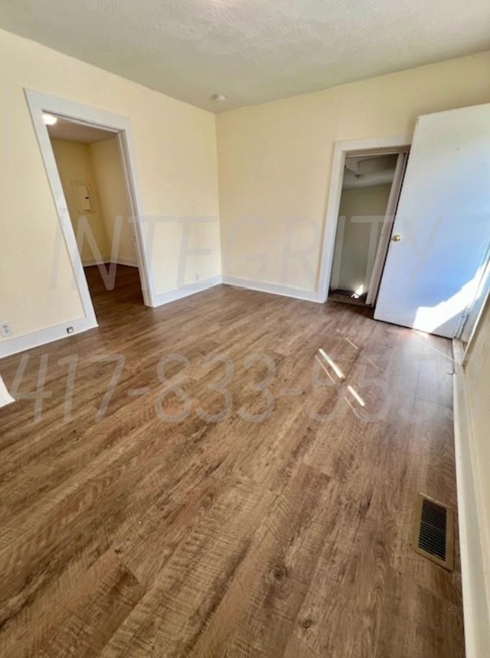 1849 N Johnston Ave #NA - Photo 3 of 7