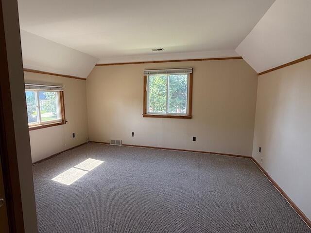 466 Elm St - Photo 4 of 14