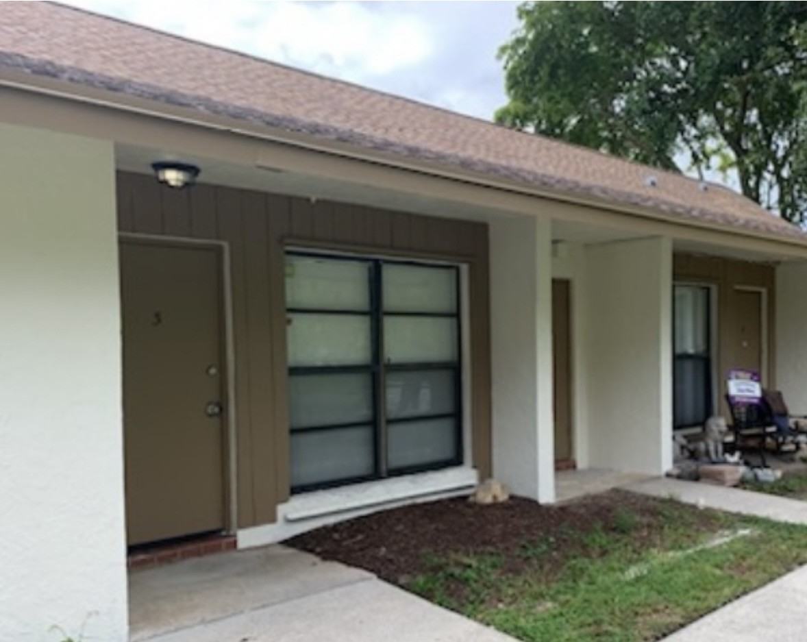 12395 Peconic Ct #12395 - Photo 7 of 8