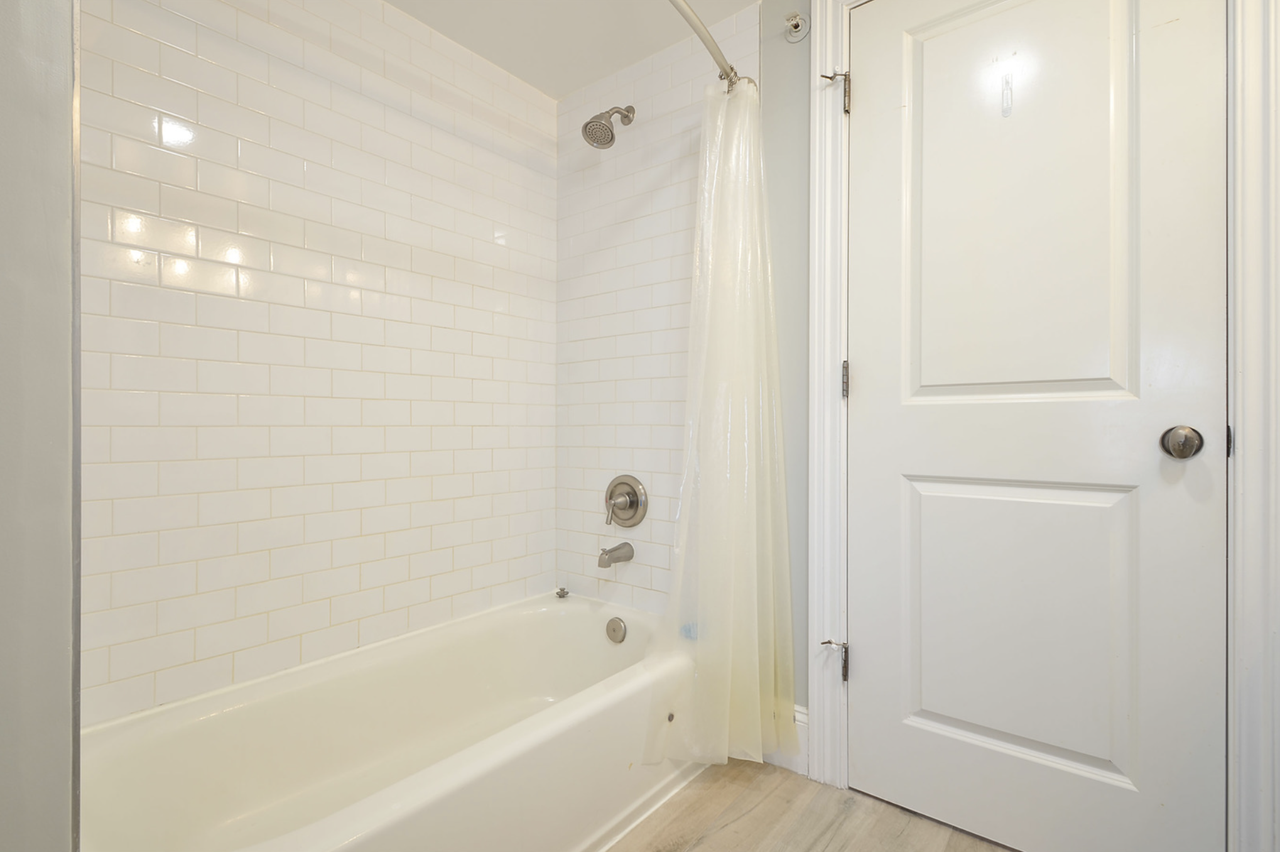 148 W Station St #2 - Photo 6 of 12