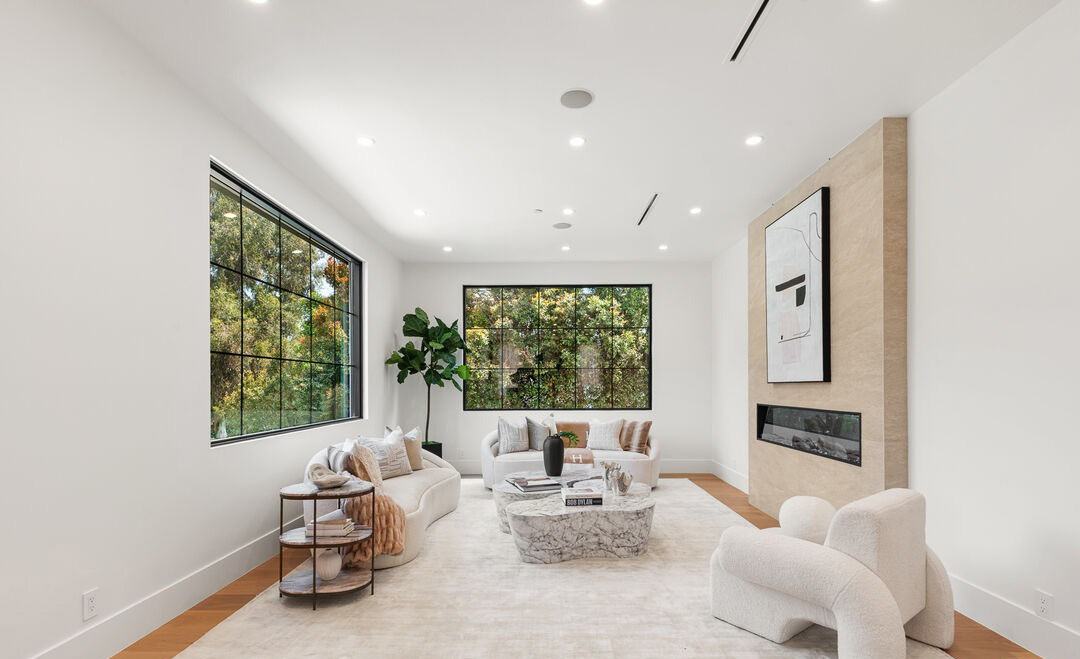 2565 Patricia Ave #NA - Photo 5 of 50