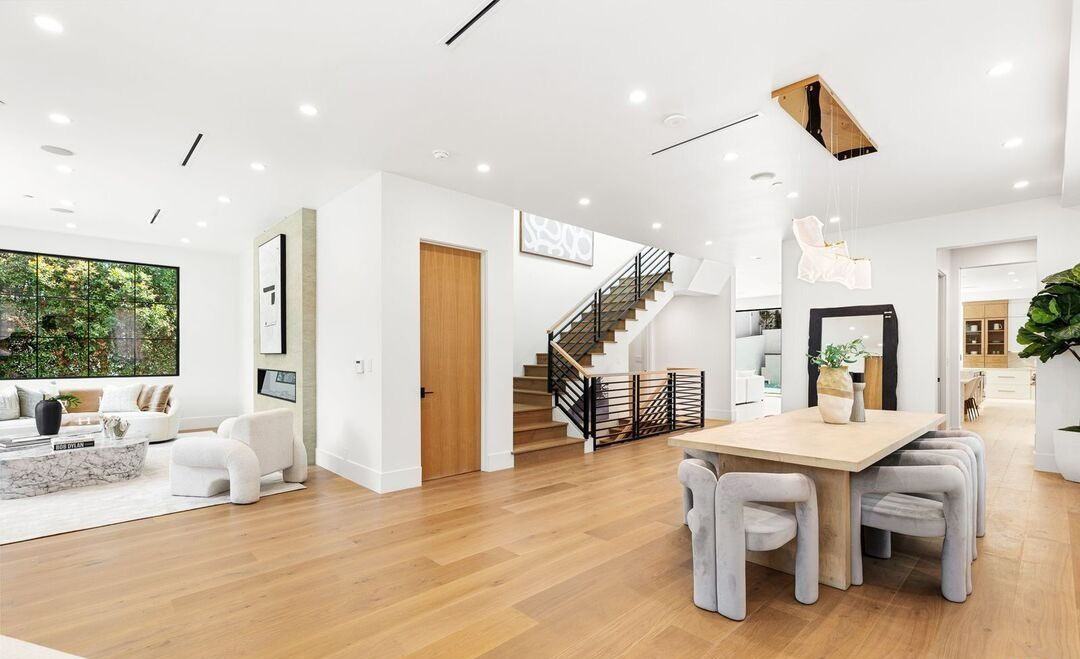 2565 Patricia Ave #NA - Photo 6 of 50