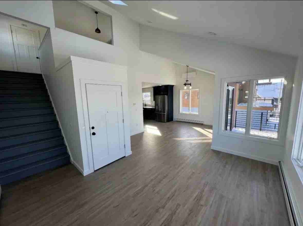 909 W Front St - Photo 6 of 14