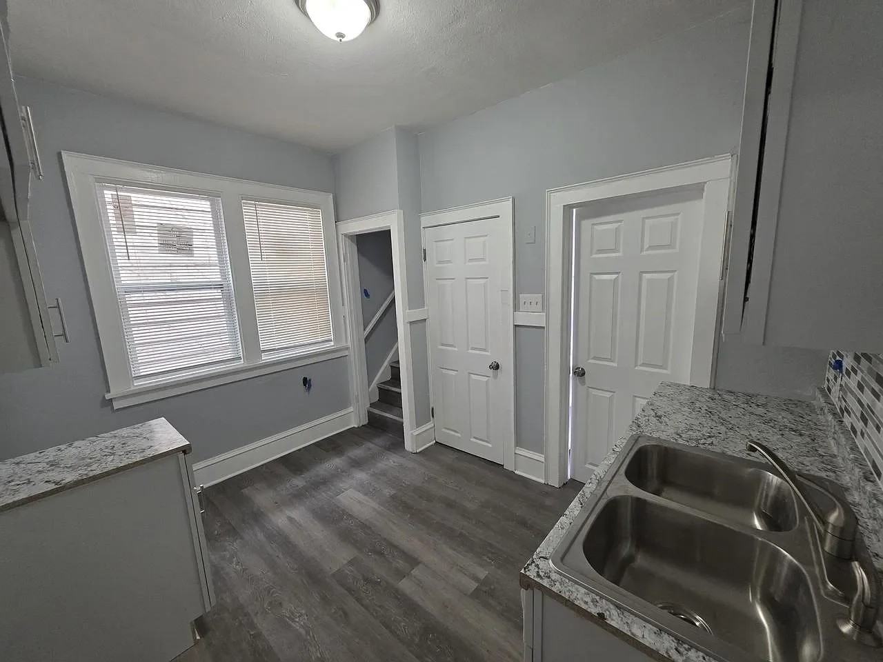 1271 N 43rd St - Photo 4 of 6