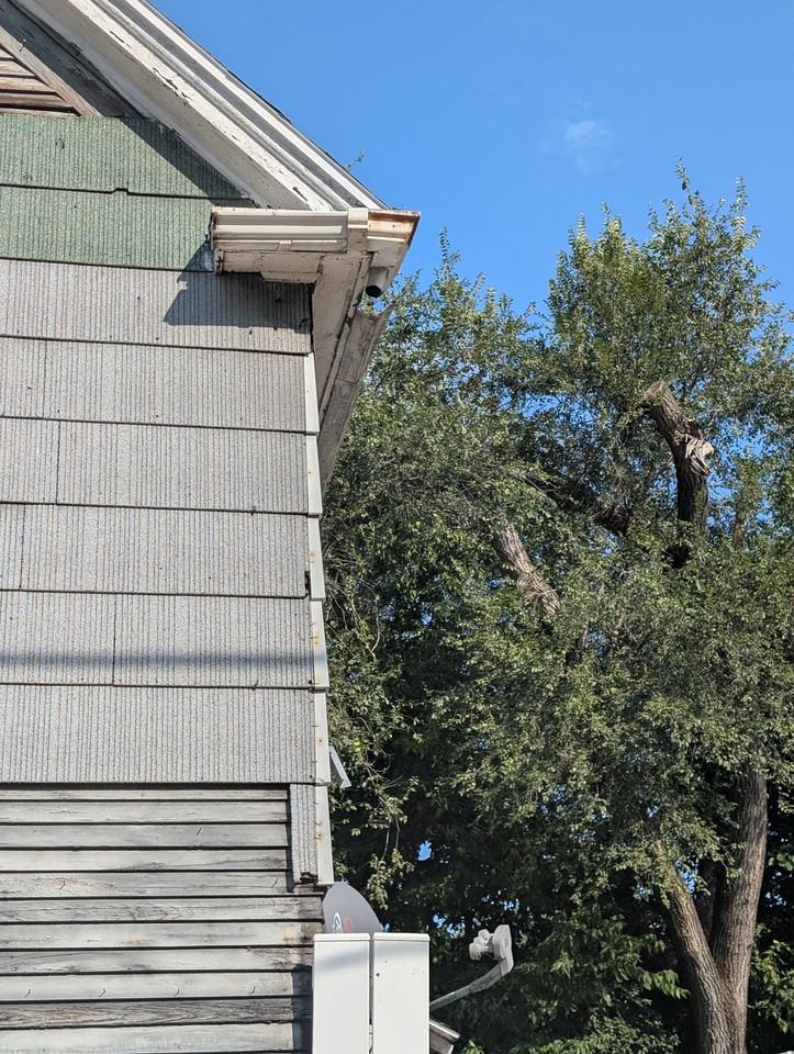 422 S Louisa St - Photo 6 of 17