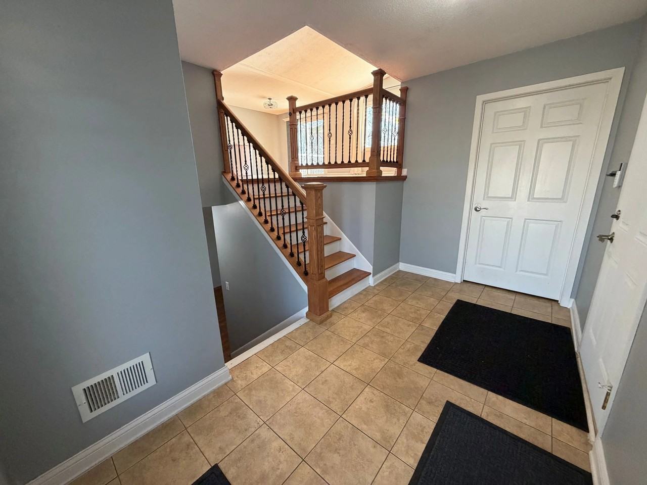 11941 69th Ave N - Photo 4 of 20