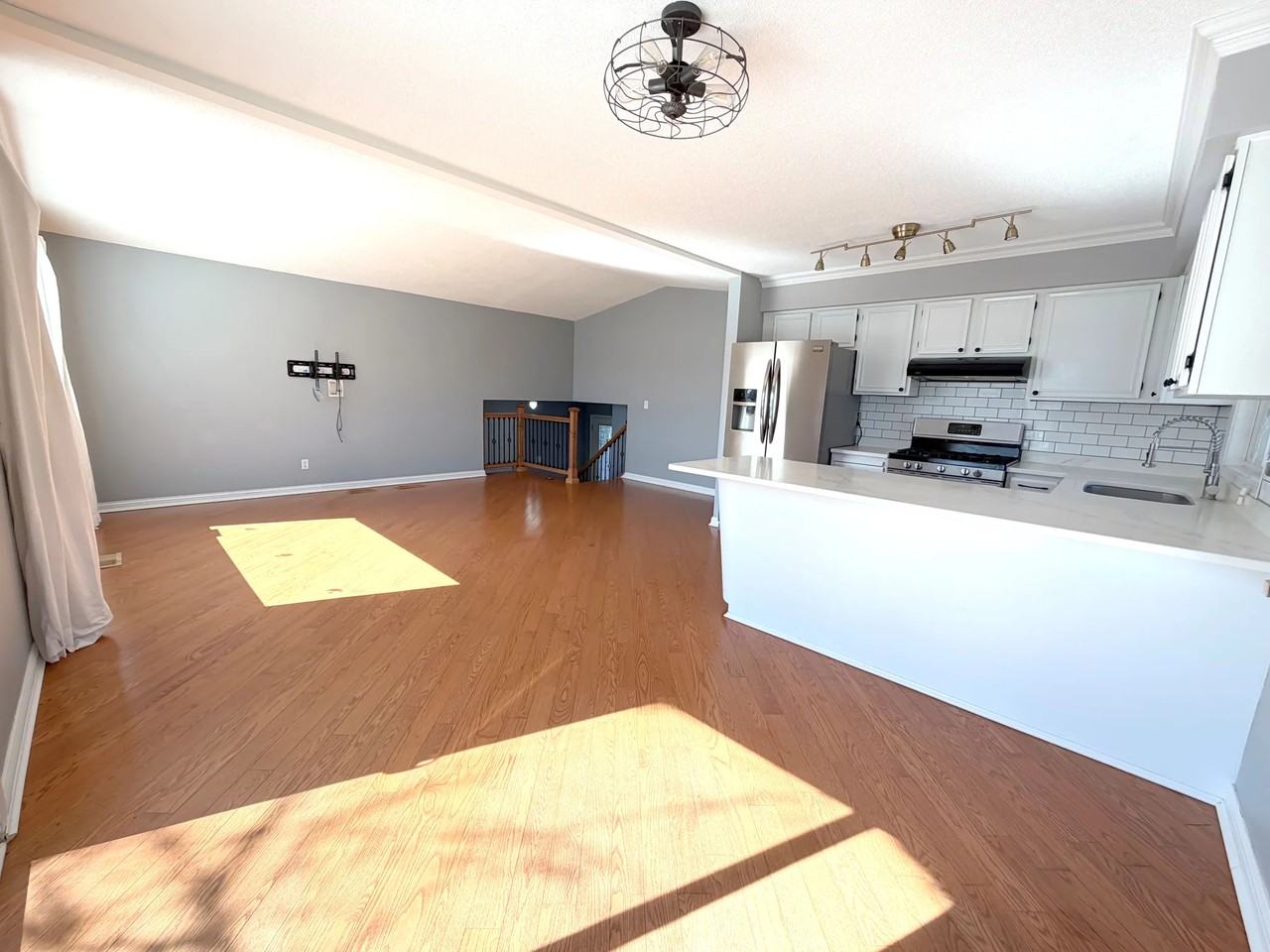 11941 69th Ave N - Photo 7 of 20