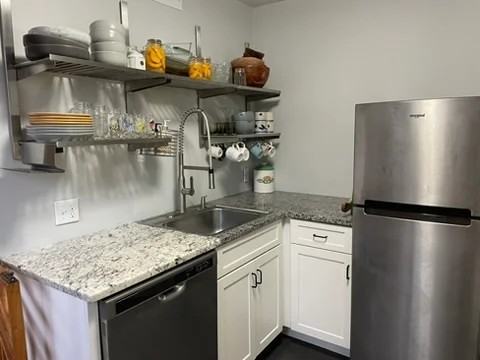 8011 Westmoreland Ave - Photo 7 of 18