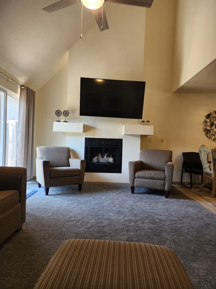 1808 Briarwood Ct #1808 - Photo 2 of 6