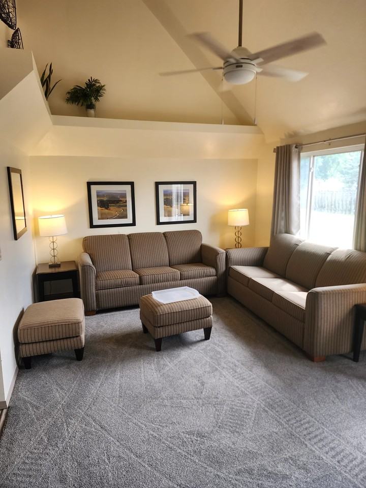 1808 Briarwood Ct #1808 - Photo 3 of 6