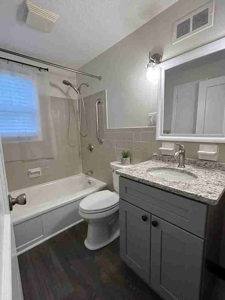 76 Mercury Ct #R2 - Photo 6 of 6