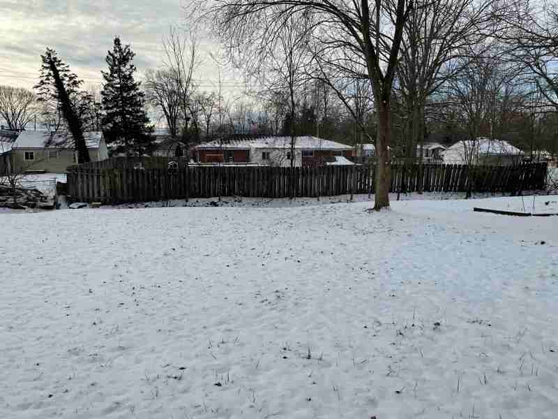 1065 Moneta Ave - Photo 4 of 24