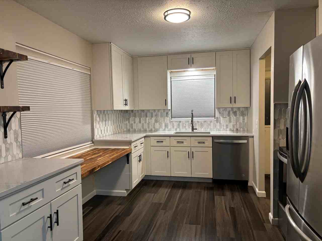 1065 Moneta Ave - Photo 6 of 24