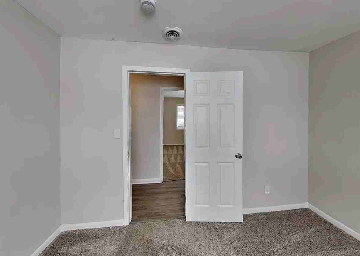 337 Dartmouth Dr Sw - Photo 6 of 10