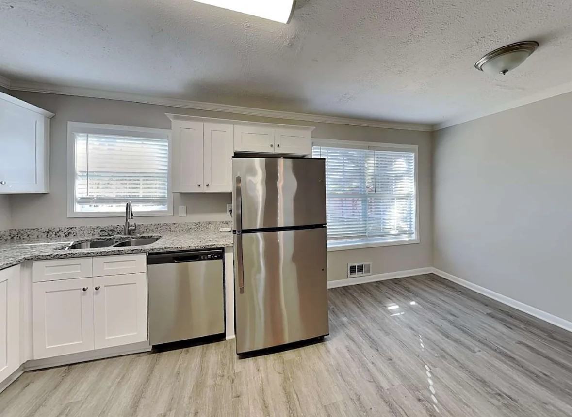 337 Dartmouth Dr Sw - Photo 7 of 10