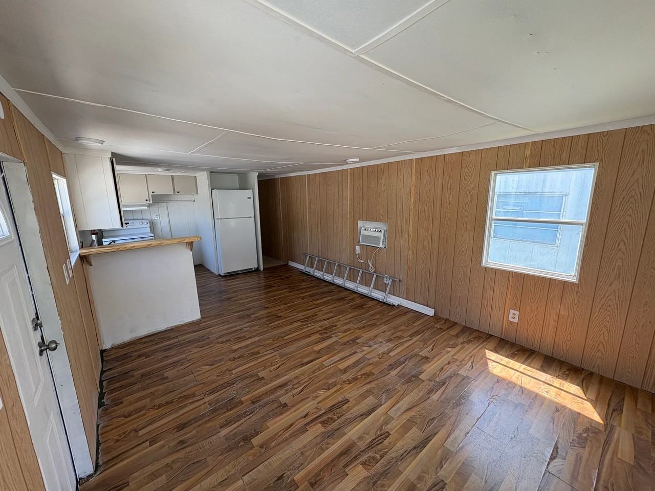 767 Espanola Ave #21 - Photo 3 of 5