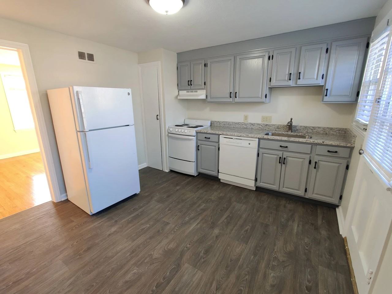 69 Mercury Ct #L1 - Photo 4 of 5