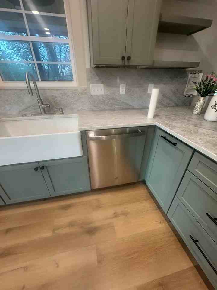 2768 Magnolia Dr - Photo 3 of 12