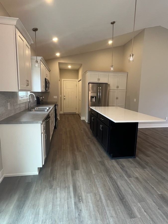 13166 Indigo Ct - Photo 2 of 27