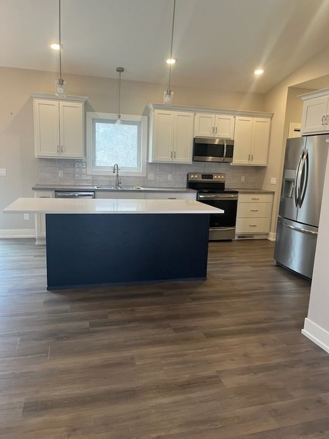 13166 Indigo Ct - Photo 4 of 27