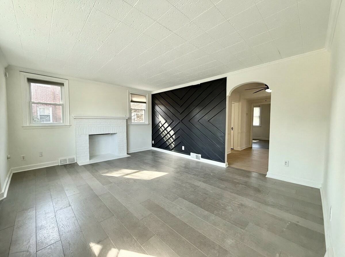 658 Childs Ave - Photo 7 of 14