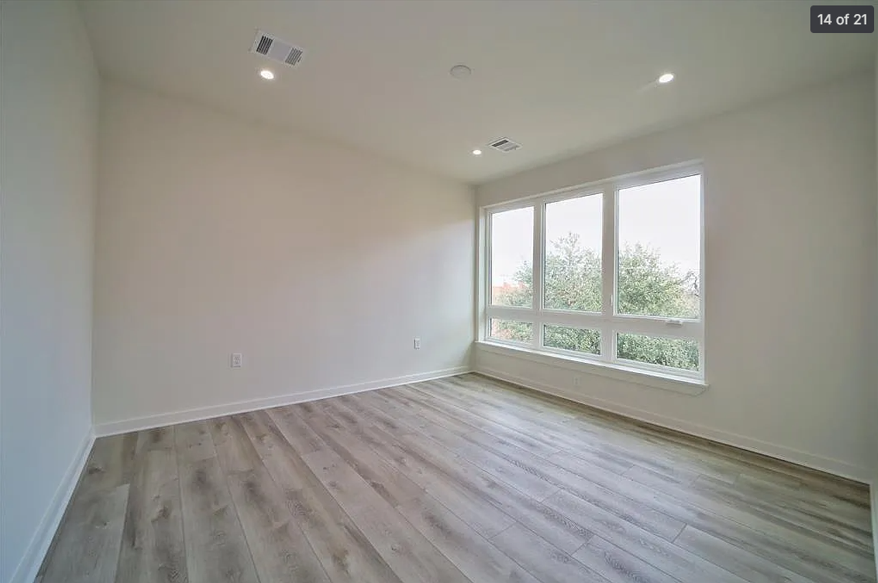 313 College Ave - Photo 7 of 50