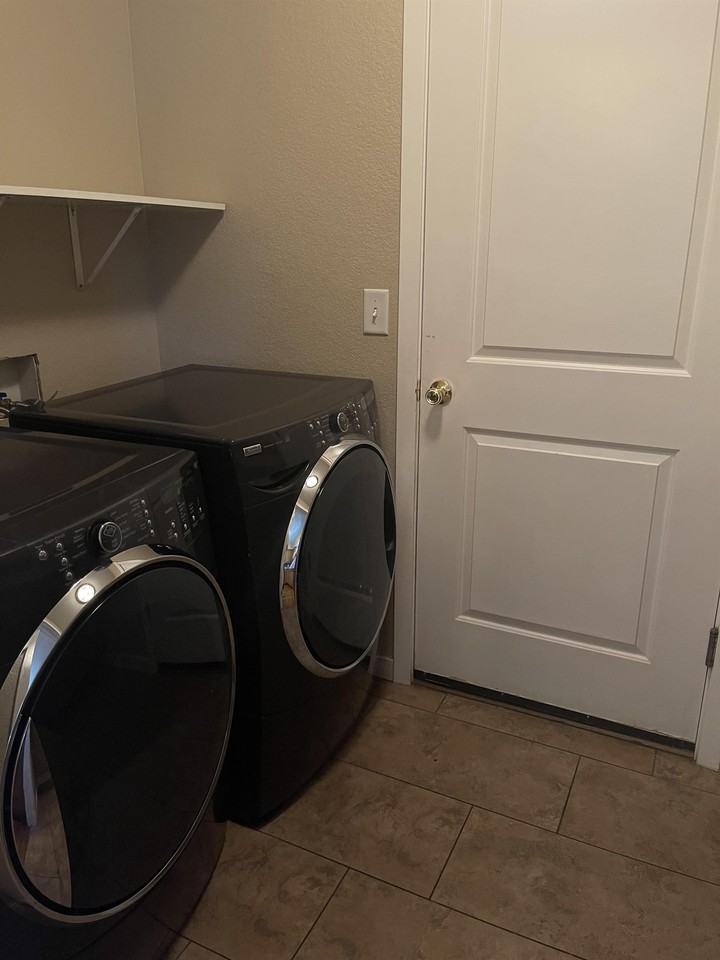 2821 Rigden Pkwy #A5A5 - Photo 5 of 26