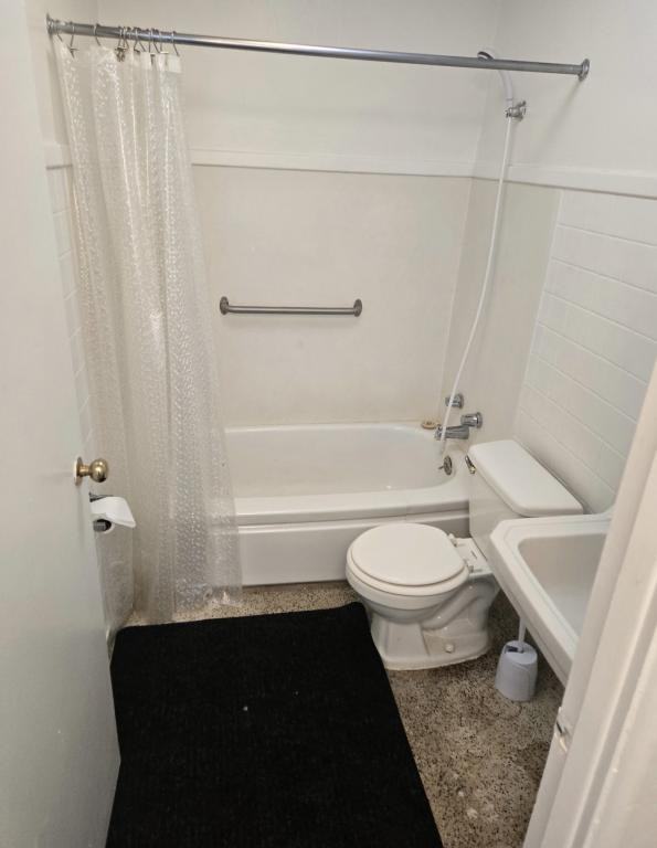 2426 S Galena Ave - Photo 6 of 6