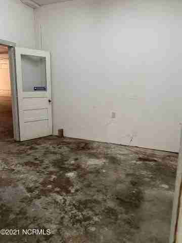 4392 Lee St #1 - Photo 5 of 16