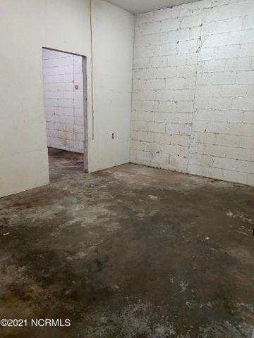 4392 Lee St #1 - Photo 6 of 16