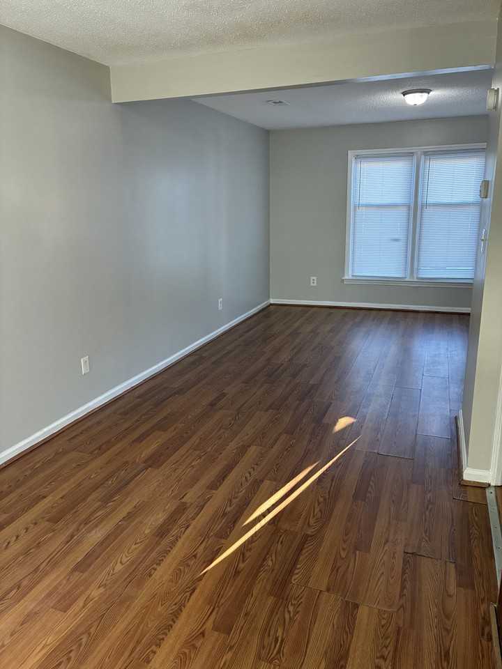 114 Concord Dr Apt B #1 - Photo 7 of 36