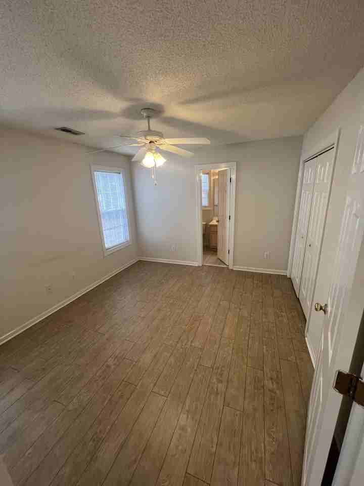 2910 Eastridge Ct - Photo 6 of 12