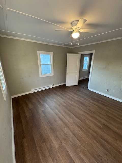 617 Lincoln St S #1 - Photo 3 of 10