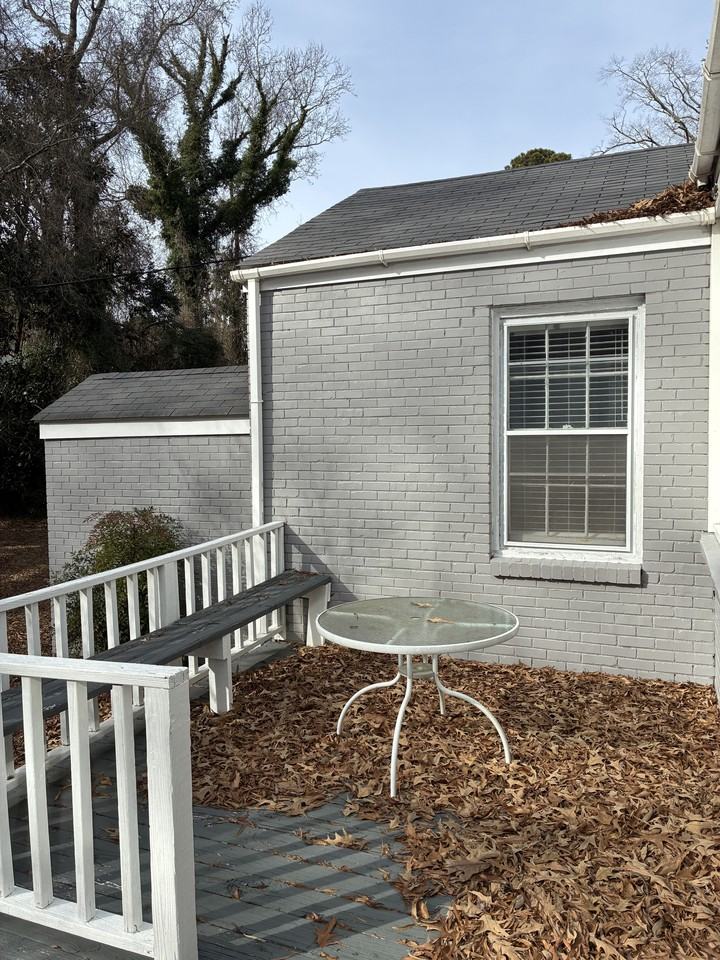 3348 N Pitt St - Photo 7 of 32