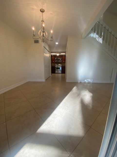 942 Augusta Blvd #942 - Photo 4 of 19