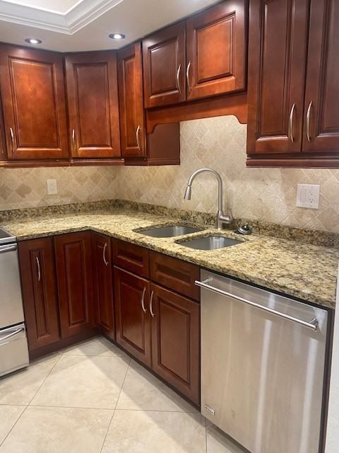 942 Augusta Blvd #942 - Photo 6 of 19