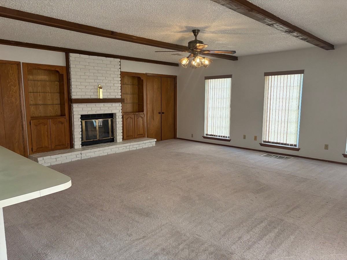 4005 N Garrison Ave #1 - Photo 2 of 20